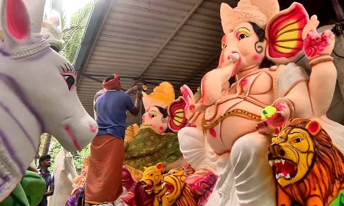 விநாயகர் சிலைகள் உருவாக்கும் பணி தீவிரம்