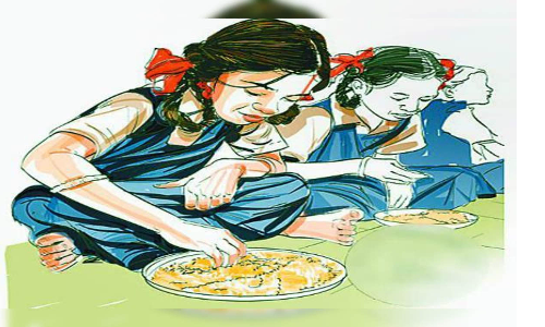 மாணவர்களுக்கு சத்துணவு வழங்காதது குறித்து பள்ளியில் அதிகாரி ஆய்வு