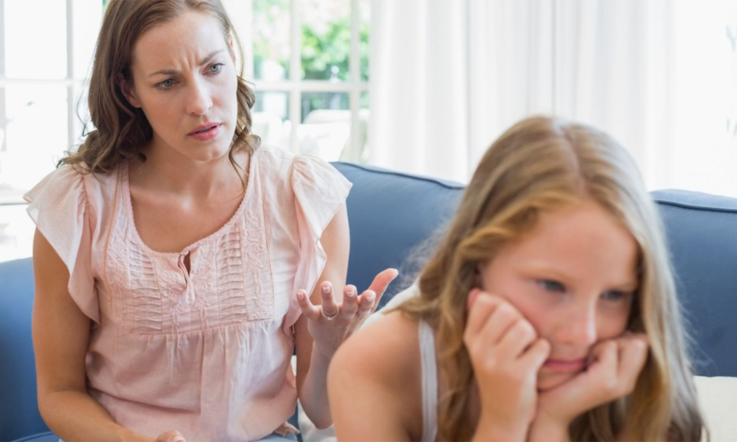 முரட்டுத்தனமான உங்கள் குழந்தைகளை கையாளும் போது உணர்ச்சி வசப்படாதீங்க.... முரட்டுத்தனமான உங்கள் குழந்தைகளை கையாளும் போது உணர்ச்சி வசப்படாதீங்க....