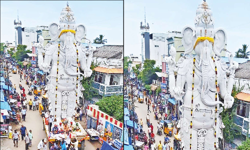 அத்தி மரத்தால் செய்யப்பட்ட 32 அடி உயர விநாயகர் சிலை வெள்ளோட்டம்