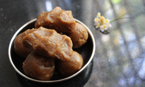 விநாயகர் சதுர்த்தி ஸ்பெஷல்:  சிறுதானிய இனிப்பு கொழுக்கட்டை