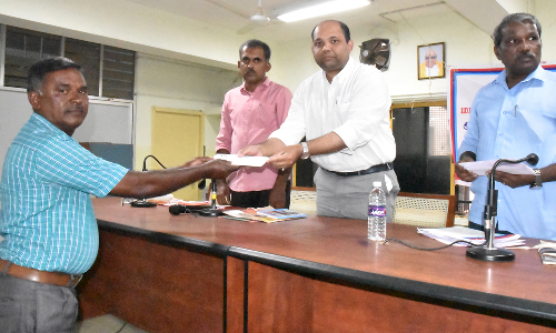 முன்னாள் படைவீரர்கள் சிறப்பு குறை தீர்க்கும் கூட்டம் - கலெக்டர் உத்தரவு