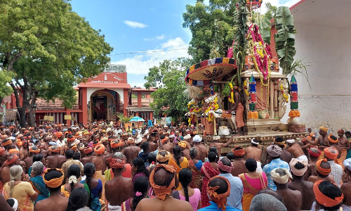 சாமிதோப்பு அய்யா வைகுண்டசாமி தலைமைப்பதியில் தேரோட்டம்