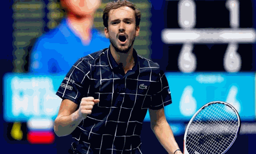 யு.எஸ்.ஓபன் - மெத்வதேவ், ஆண்டி முர்ரே அடுத்த சுற்றுக்கு முன்னேற்றம்