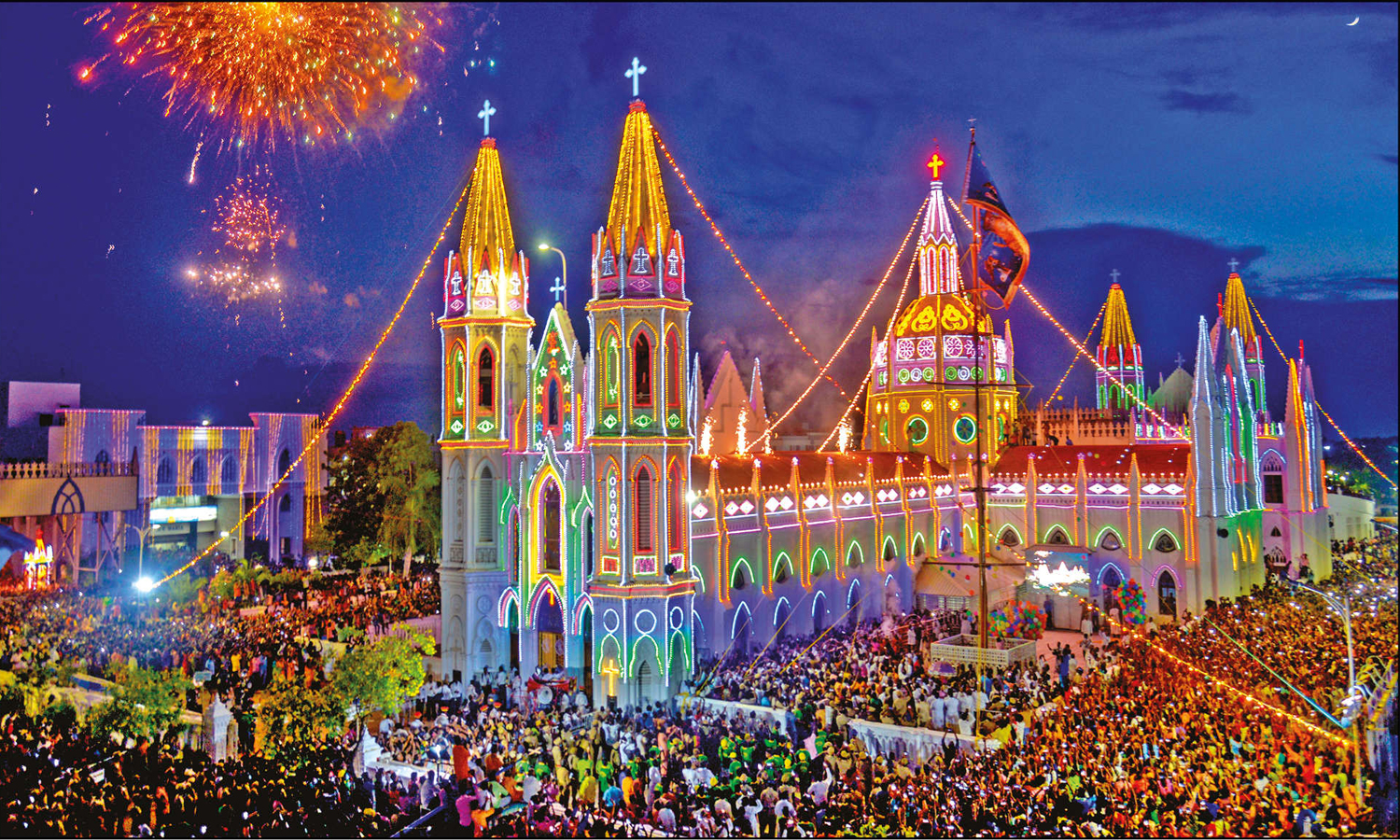 வேளாங்கண்ணி புனித ஆரோக்கிய மாதா பேராலய திருவிழாவில் லட்சக்கணக்கானோர்  பங்கேற்பு | Velankanni matha church 10 days festival start