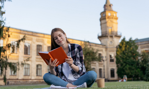 மாணவர்களே வெளிநாட்டுக்கு படிக்க செல்கிறீர்களா?