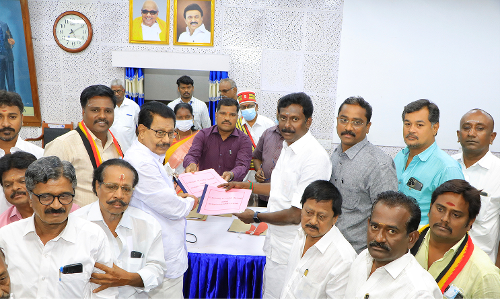 வேலூர் மாவட்டத்தில் 1031 வாக்குச்சாவடிகள்