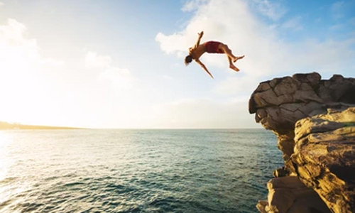 பொய்யான உண்மை