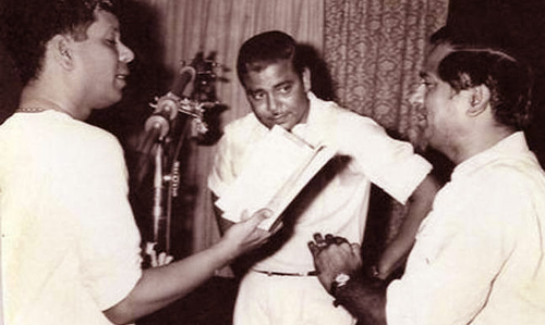 பாட்டில் இருக்கும் சங்கதி- பாடலில் பிறந்த பாடல்