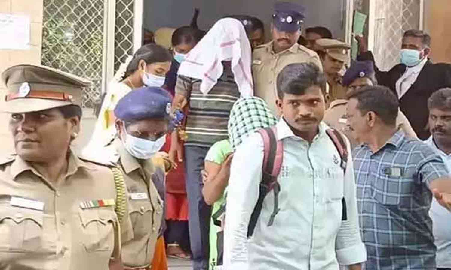 கள்ளக்குறிச்சி மாணவி வழக்கு- சிறையில் இருந்து பள்ளி தாளாளர் உள்பட 5 பேரும் ஜாமீனில் விடுதலை