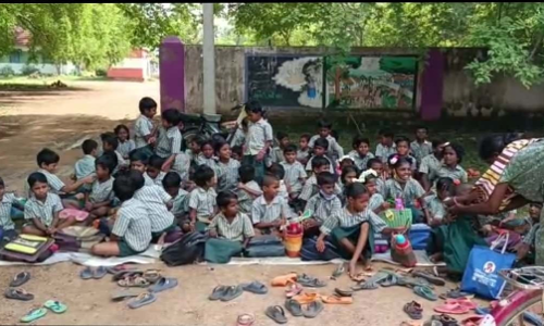 கொத்தமங்கலத்தில் பழுதடைந்த   கட்டிடத்தை இடிக்க அதிகாரி சம்மதம்