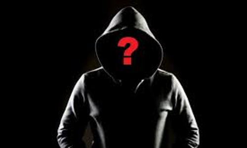 திண்டிவனத்தில் பொது குளத்தில் கோழி கழிவுகளை வீசும்  மர்ம நபர்கள்