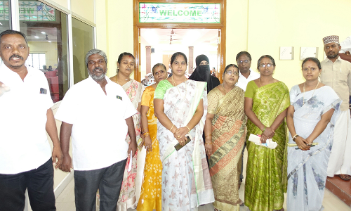 நகர மன்ற கூட்டத்தில் அ.தி.மு.க.- தி.மு.க. கவன்சிலர்கள் வாக்குவாதம்