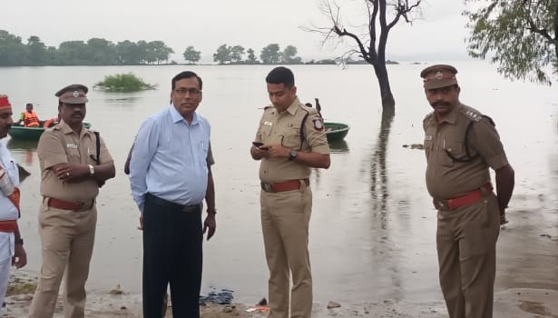 விநாயகர் சிலைகளை பாதுகாப்பாக கரைத்திட கலெக்டர் வேண்டுகோள் விநாயகர் சிலைகளை பாதுகாப்பாக கரைத்திட கலெக்டர் வேண்டுகோள்