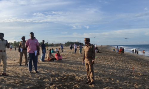 பழவேற்காட்டில் விநாயகர் சிலை கரைக்கப்படும் இடத்தில் போலீஸ் சூப்பிரண்டு ஆய்வு