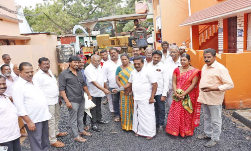 நாகர்கோவில் 8-வது வார்டுக்குட்பட்ட பகுதியில் ரூ. 50 லட்சத்தில் சாலை சீரமைப்பு பணி