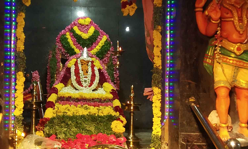 செக்கடி விநாயகர் கோவிலில் புஷ்பாஞ்சலி