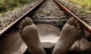 ரயில் மோதி பெண் பலி ரயில் மோதி பெண் பலி