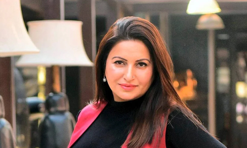 மர்மமாக இறந்த பிரபல நடிகை சோனாலிக்கு ரூ.110 கோடி சொத்து