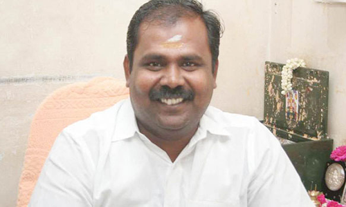 தொண்டர்கள் மனம் குளிர கிடைத்த மகத்தான தீர்ப்பு- ஆர்.பி.உதயகுமார்