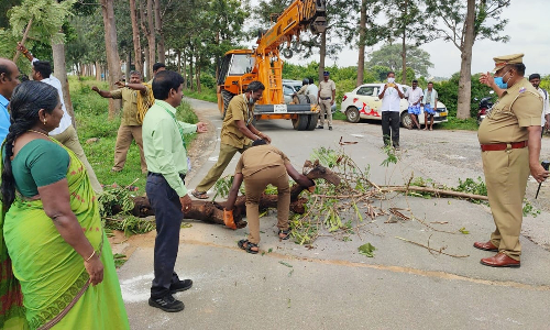 கெலவரப்பள்ளி அணை பகுதியில் பேரிடர் மீட்பு ஒத்திகை பயிற்சி