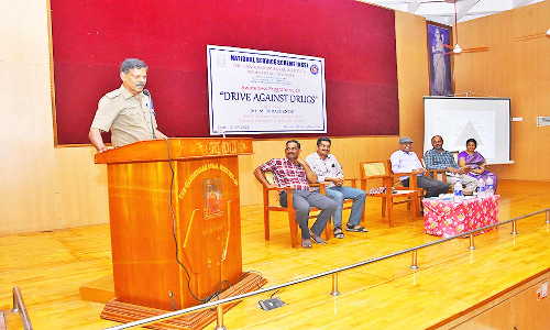 காந்திகிராம பல்கலைக்கழகத்தில் போதை பொருளுக்கு எதிரான விழிப்புணர்வு கருத்தரங்கு