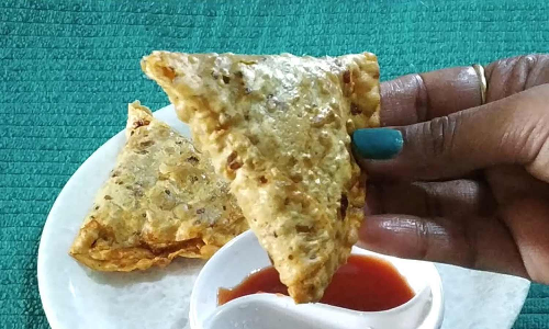 சூப்பரான ஸ்நாக்ஸ் அப்பளம் சமோசா