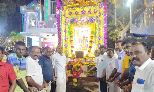 வேளாங்கண்ணி ஆலய தேர் பவனி