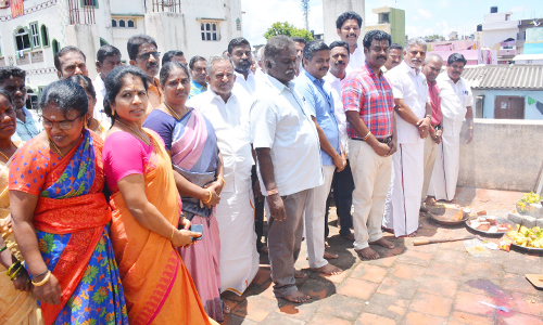 புதிய கட்டிடம் கட்ட பூமிபூஜை