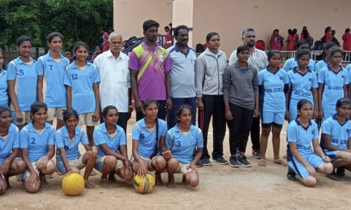 வெள்ளிங்காடு அரசு பள்ளி மாணவர்கள் சாதனை