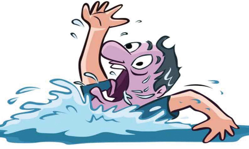 தென்பெண்ணை ஆற்றில் அடித்து செல்லப்பட்ட அரசு பஸ் டிரைவர்