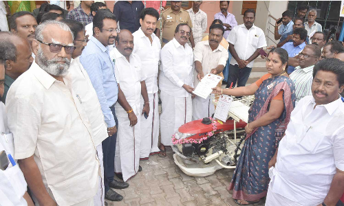 ரூ.84.99 லட்சம் மதிப்பீட்டில் நலத்திட்ட உதவிகள்- சட்டப்பேரவை துணைத்தலைவர் வழங்கினார்