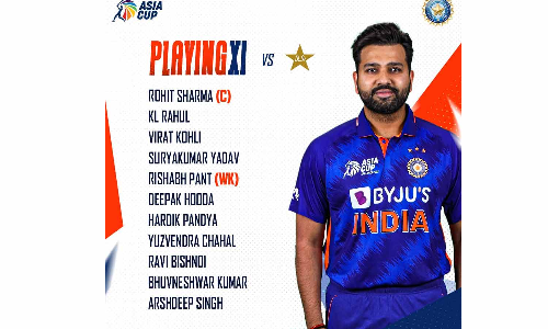 ஆசிய கோப்பையில் பாகிஸ்தானுடன் மீண்டும் பலப்பரீட்சை- இந்தியா முதலில் பேட்டிங்