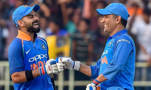 டெஸ்ட் கேப்டன் பதவியில் விலகியபோது டோனி மட்டுமே எனக்கு மெசேஜ் அனுப்பினார்- விராட்கோலி