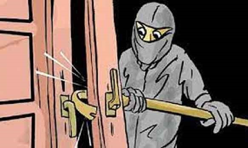 இருகூரில் ஐ.டி. ஊழியர் வீட்டில்  17 பவுன் நகை கொள்ளை