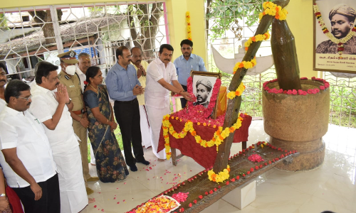 கோவை மத்திய ஜெயிலில் வ.உ.சி. படத்துக்கு அமைச்சர் செந்தில்பாலாஜி மரியாதை