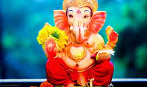 கொட்டும் மழையில் விநாயகர் சிலைகள் ஊர்வலம்