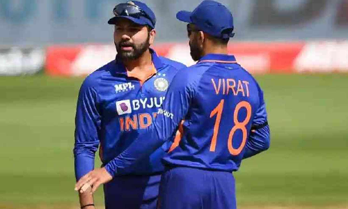 ரோகித் சர்மா சாதனையை முறியடித்த விராட் கோலி