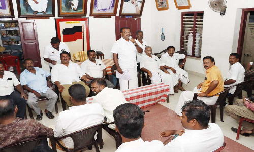 காவல்கிணறில் தமிழக முதல்-அமைச்சருக்கு சிறப்பான வரவேற்பு