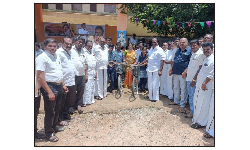 ராயக்கோட்டையில்  634 விலையில்லா சைக்கிள்கள்   வழங்கும் நிகழ்ச்சி