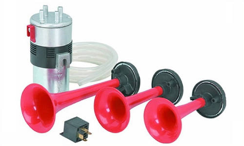 அதிக ஒலி எழுப்பிய ஏர் ஹாரன்கள் அகற்றம்