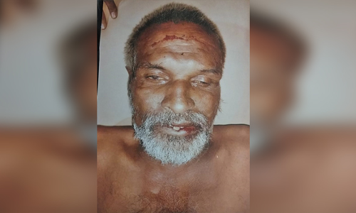 சேலம் அழகாபுரத்தில் பிச்சை எடுத்தவரை கொன்று உடல் வீச்சு முதியவர் கைது