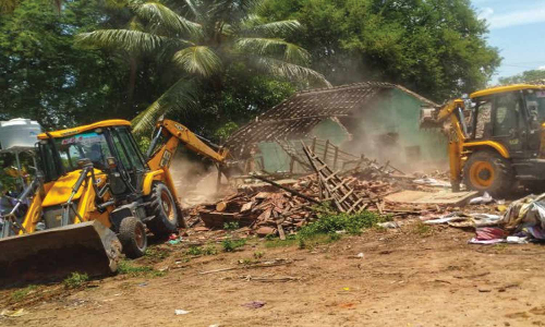 வந்தவாசி கீழ்கொடுங்காலூரில் ஆக்கிரமிப்புகள் அகற்றம்