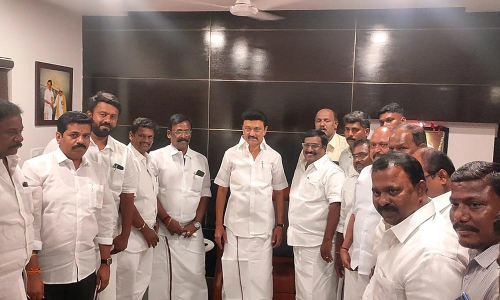 மு.க.ஸ்டாலினுடன் புதுவை தி.மு.க.வினர் சந்திப்பு