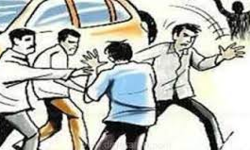 உளுந்தூர்பேட்டையில் ஓட்டலில் ரகளை செய்த  இந்து முன்னணியினர்