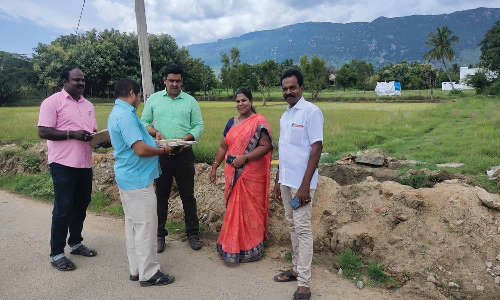 கிராம நிர்வாக அலுவலகம் அமைக்க இடம் ஆய்வு