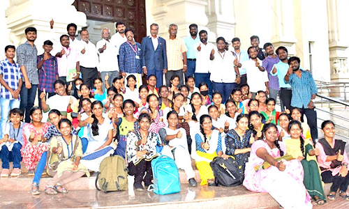 விடுதி மாணவர்களுக்கு உணவு கட்டணத்தை குறைக்க நடவடிக்கை- துணைவேந்தர் பேச்சு