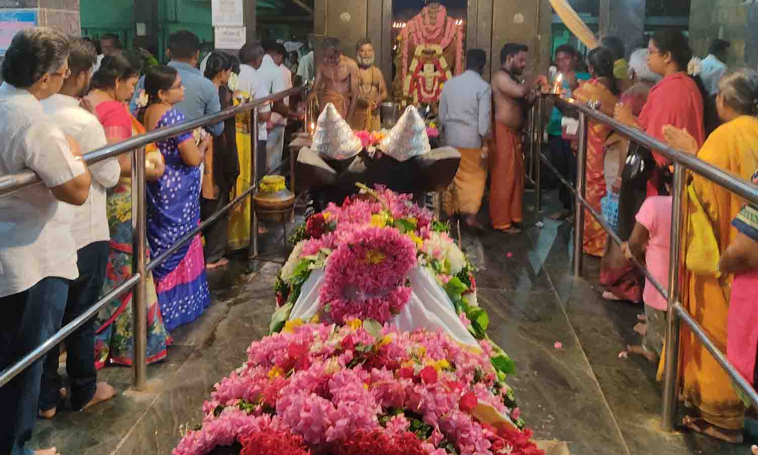 உடுமலை சிவன் கோவில்களில் பிரதோஷ வழிபாடு உடுமலை சிவன் கோவில்களில் பிரதோஷ வழிபாடு
