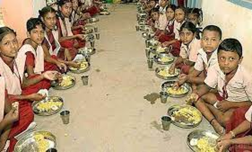 நீலகிரியில் முதல்கட்டமாக 3,415 மாணவர்களுக்கு காலை உணவு வழங்க ஏற்பாடு