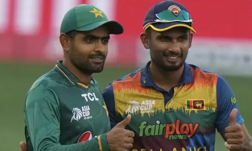 சூப்பர் 4 சுற்று கடைசி ஆட்டம்:  இலங்கைக்கு 122 ரன்களை இலக்காக நிர்ணயித்தது பாகிஸ்தான்